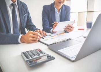 Accountants in Hayes