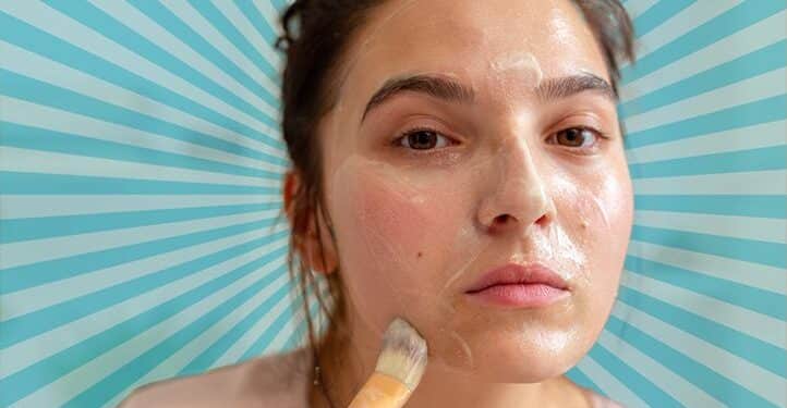 HOW TO REMOVE PIMPLES FOR A CLEAR SKIN